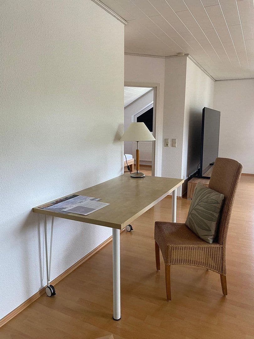 Prenájom bytu 3-izbový 85 m², Ingelfingen, Bádensko-Wurttembersko Prenájom bytu 3-izbový 85 m², Ingelfingen, Bádensko-Wurttembersko
