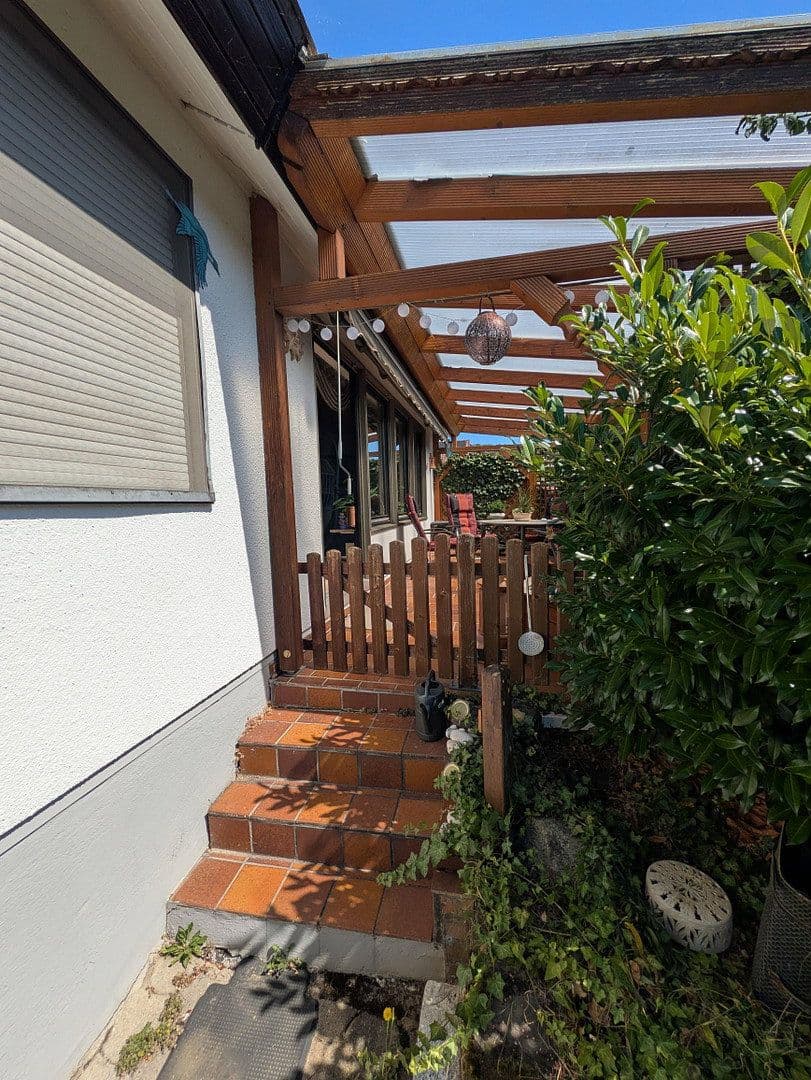 Predaj domu 118 m², pozemok 724 m², Haßmersheim, Bádensko-Wurttembersko Predaj domu 118 m², pozemok 724 m², Haßmersheim, Bádensko-Wurttembersko