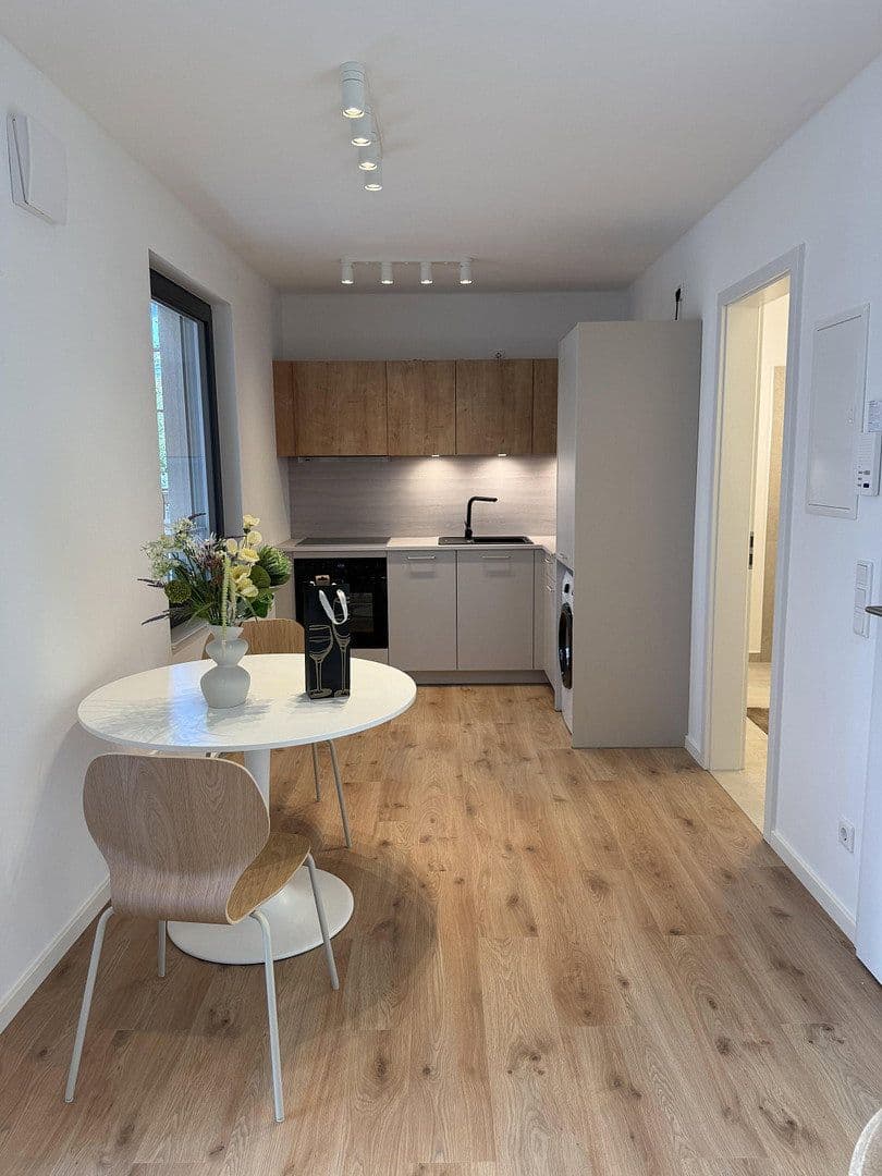 Prenájom bytu 1-izbový 31 m², Leonhardstraße 54, Nürnberg, Bavorsko Prenájom bytu 1-izbový 31 m², Leonhardstraße 54, Nürnberg, Bavorsko