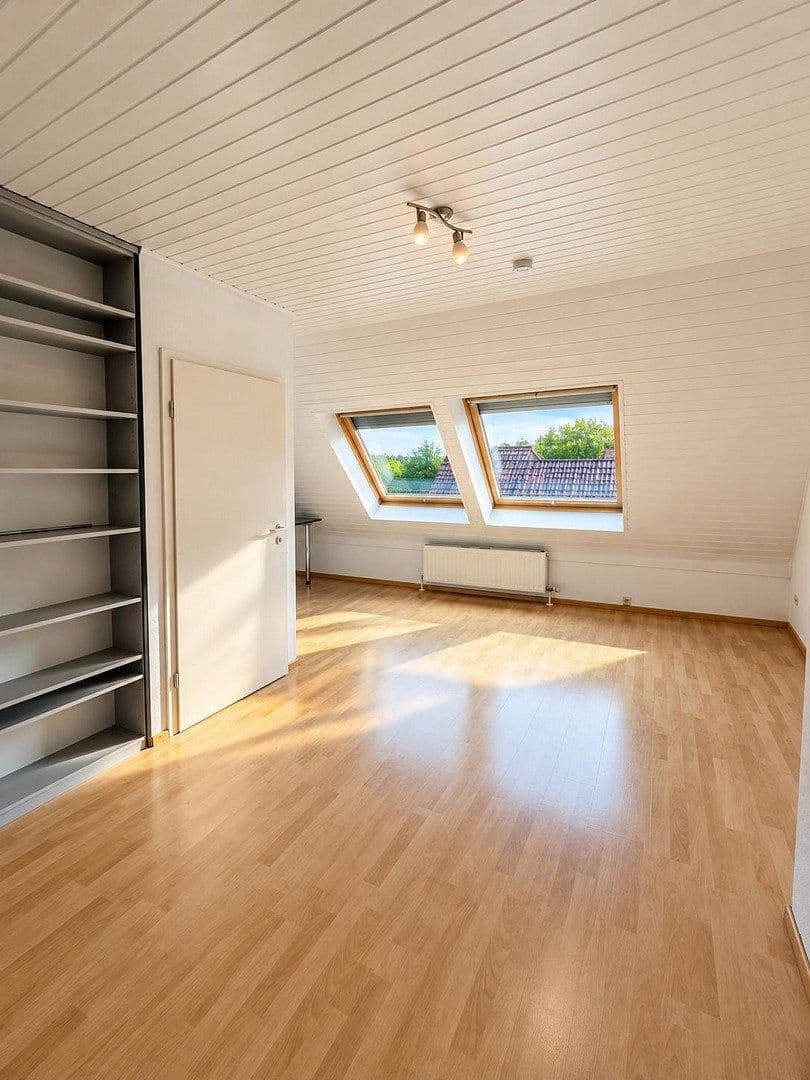 Predaj domu 123 m², pozemok 200 m², Herzogenaurach, Bavorsko Predaj domu 123 m², pozemok 200 m², Herzogenaurach, Bavorsko