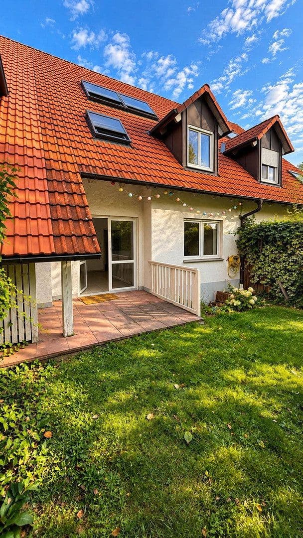 Predaj domu 123 m², pozemok 200 m², Herzogenaurach, Bavorsko Predaj domu 123 m², pozemok 200 m², Herzogenaurach, Bavorsko
