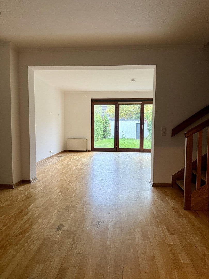 Predaj domu 100 m², pozemok 175 m², Wandsbek, Hamburg Predaj domu 100 m², pozemok 175 m², Wandsbek, Hamburg