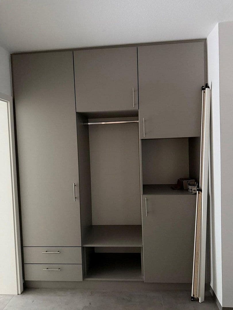Prenájom domu 233 m², pozemok 993 m², Fürth, Bavorsko Prenájom domu 233 m², pozemok 993 m², Fürth, Bavorsko