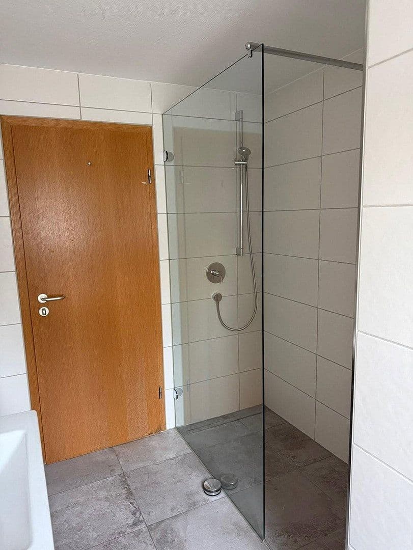 Prenájom domu 233 m², pozemok 993 m², Fürth, Bavorsko Prenájom domu 233 m², pozemok 993 m², Fürth, Bavorsko