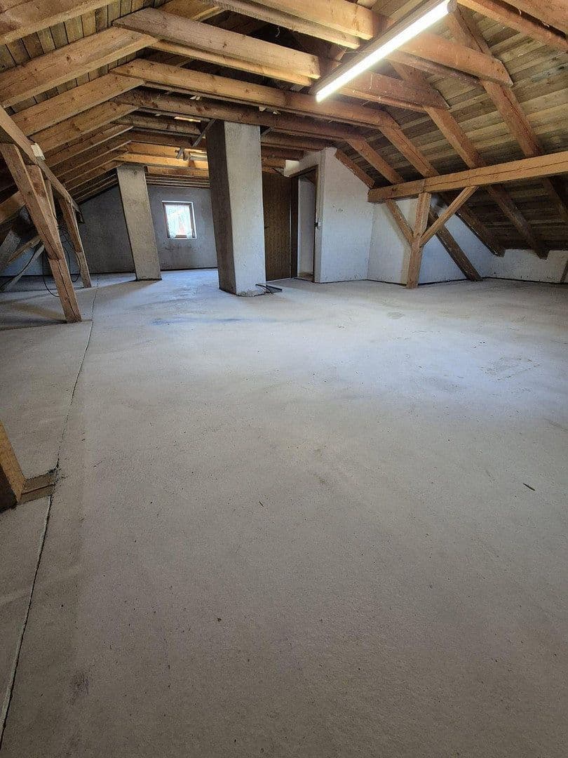 Predaj domu 190 m², pozemok 721 m², Vilsbiburg, Bavorsko Predaj domu 190 m², pozemok 721 m², Vilsbiburg, Bavorsko