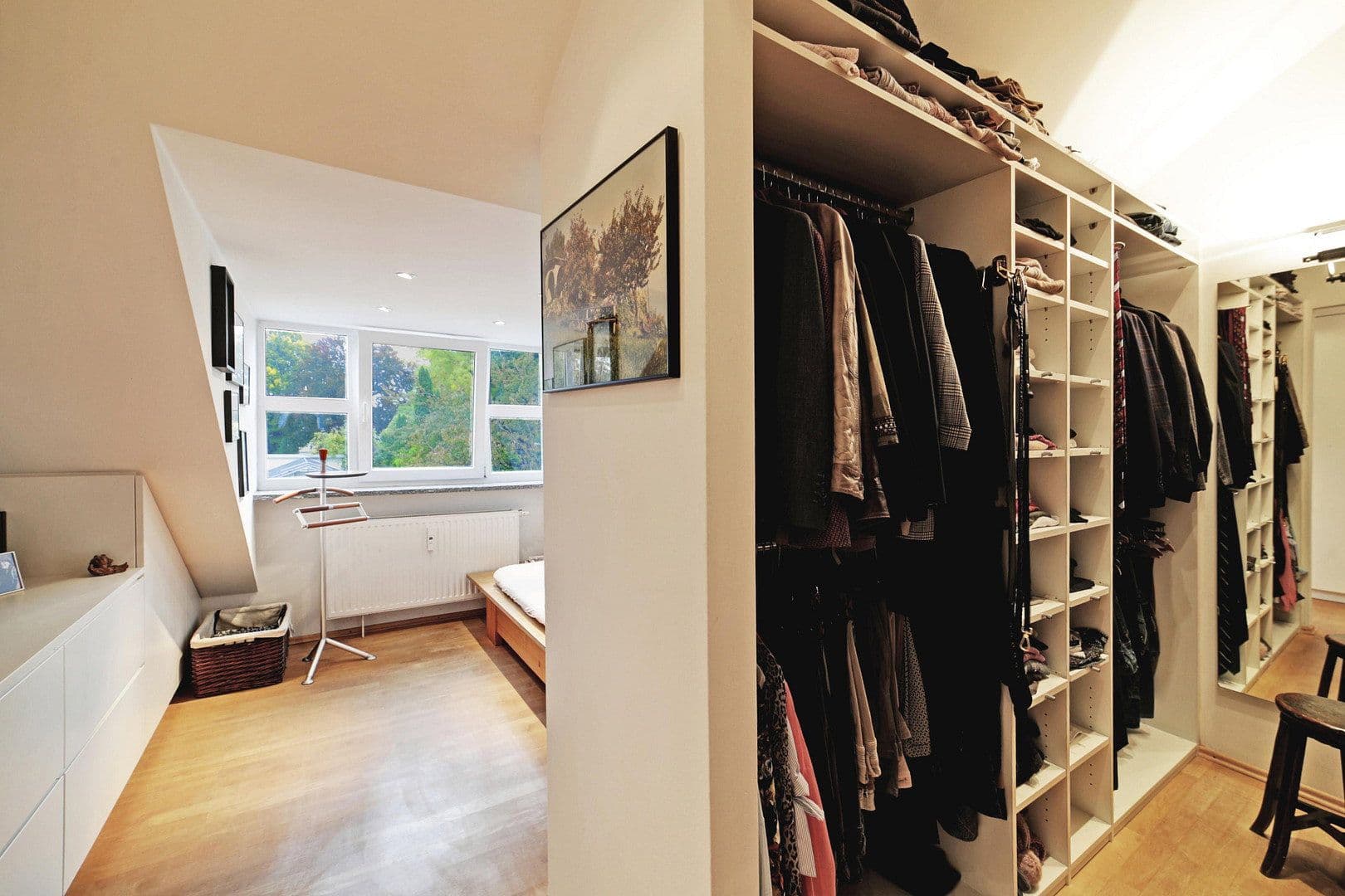 Predaj bytu 4-izbový 125 m², München, Bavorsko Predaj bytu 4-izbový 125 m², München, Bavorsko