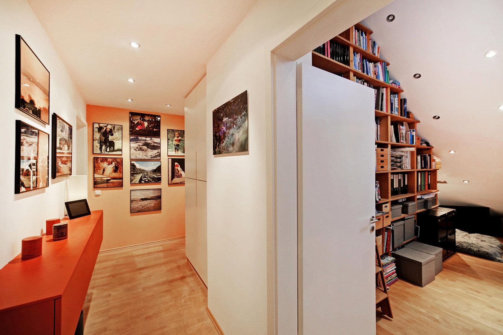 Predaj bytu 4-izbový 125 m², München, Bavorsko Predaj bytu 4-izbový 125 m², München, Bavorsko