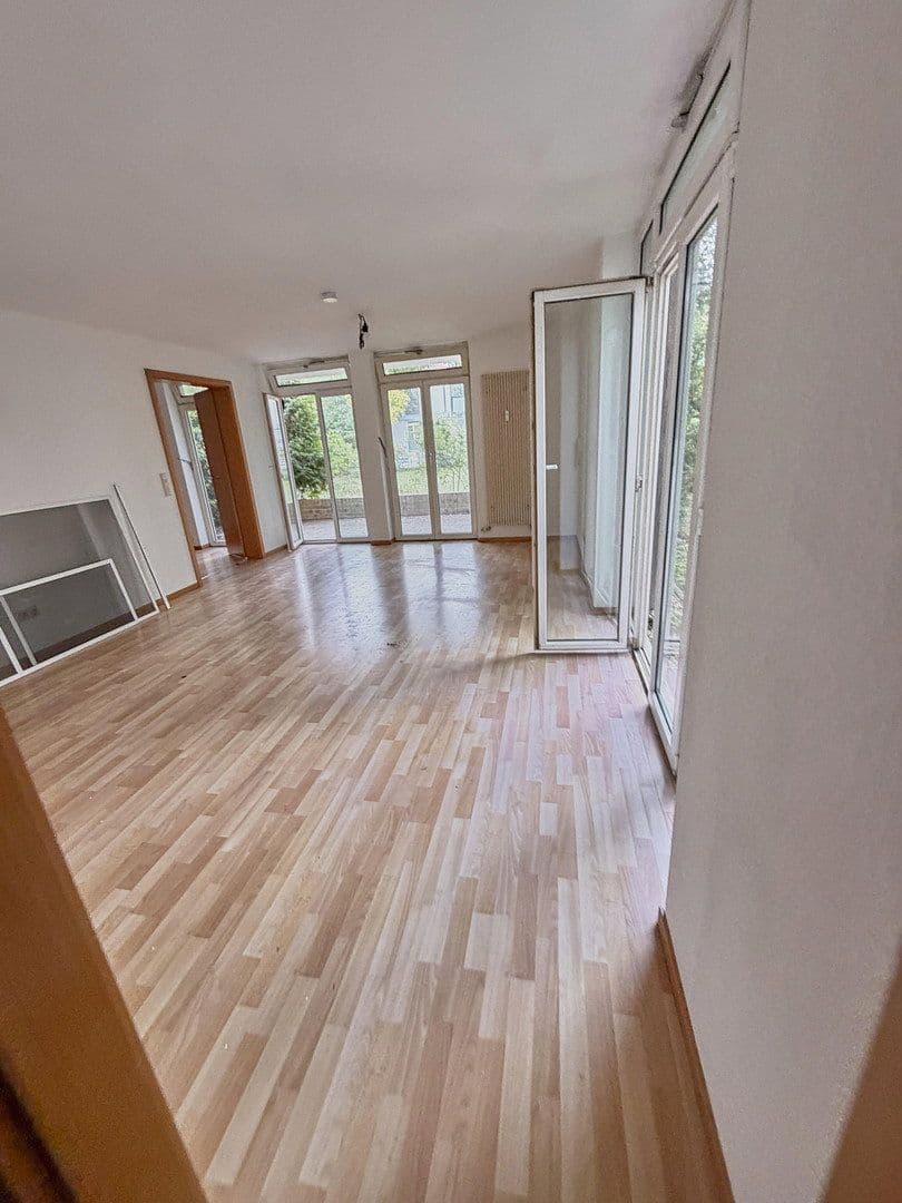 Prenájom bytu 2-izbový 62 m², Schwalbenhof 7, Potsdam, Brandenbursko Prenájom bytu 2-izbový 62 m², Schwalbenhof 7, Potsdam, Brandenbursko