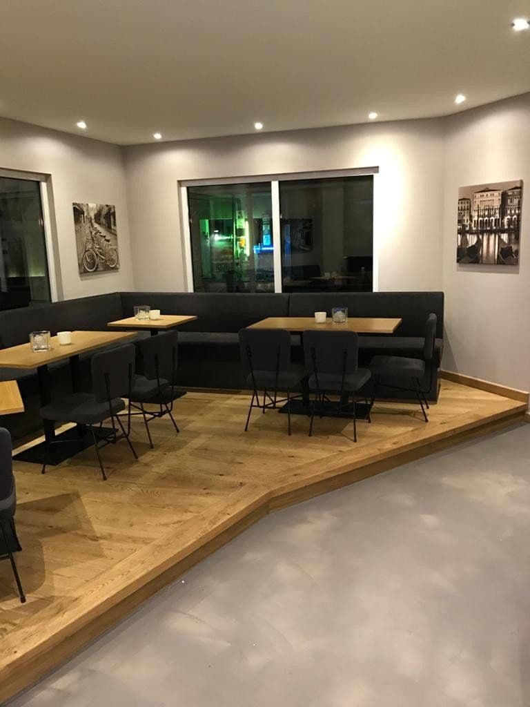 Prenájom nebytového priestoru 270 m², Göppingen, Bádensko-Wurttembersko Prenájom nebytového priestoru 270 m², Göppingen, Bádensko-Wurttembersko