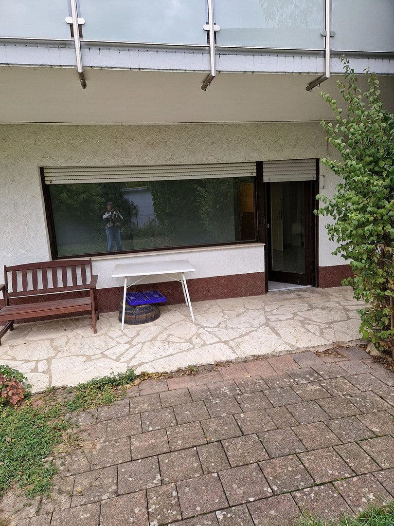 Prenájom bytu 2-izbový 70 m², Hemsbach, Bádensko-Wurttembersko Prenájom bytu 2-izbový 70 m², Hemsbach, Bádensko-Wurttembersko