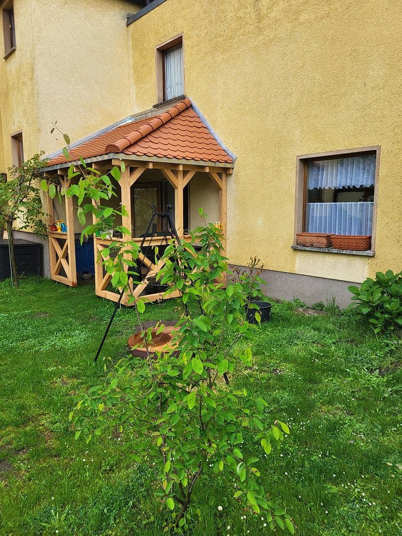 Predaj domu 600 m², pozemok 600 m², Schkopau, Sasko-Anhaltsko Predaj domu 600 m², pozemok 600 m², Schkopau, Sasko-Anhaltsko