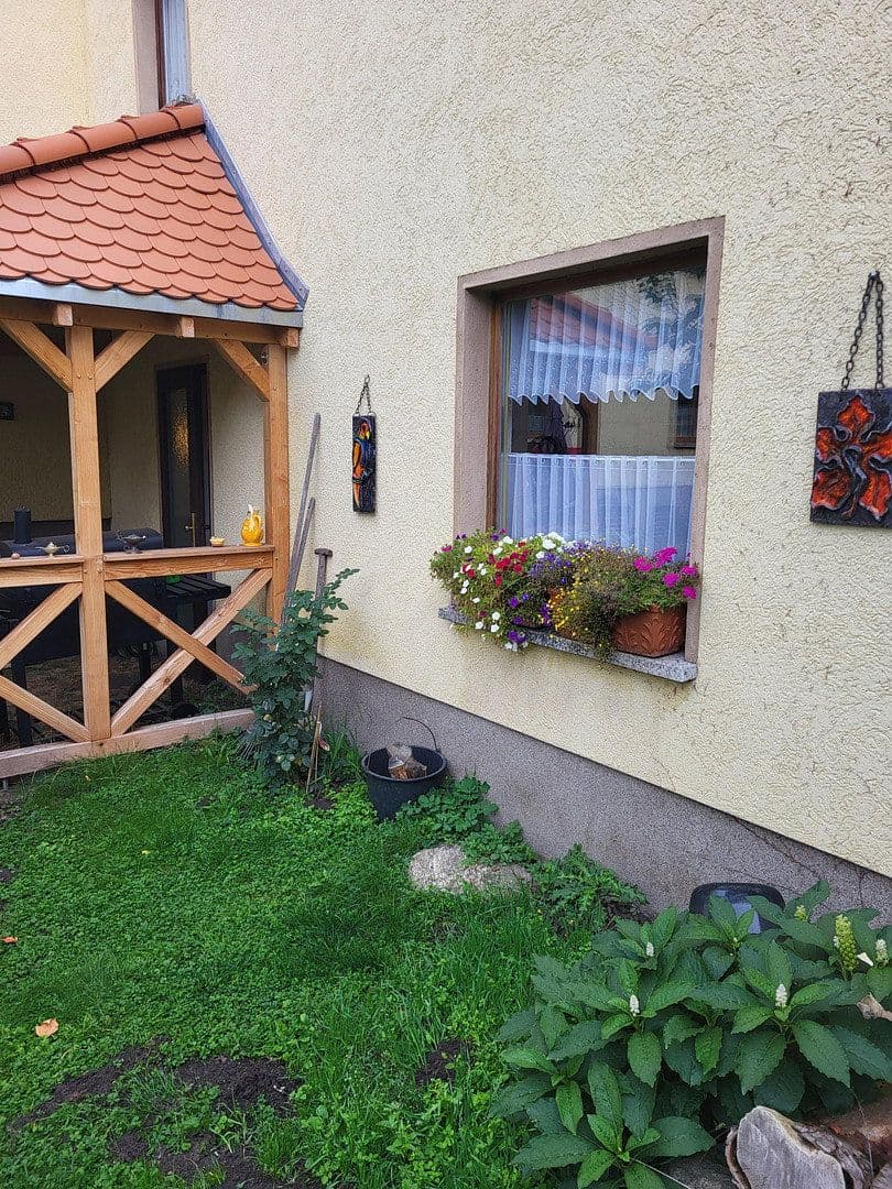Predaj domu 600 m², pozemok 600 m², Schkopau, Sasko-Anhaltsko Predaj domu 600 m², pozemok 600 m², Schkopau, Sasko-Anhaltsko