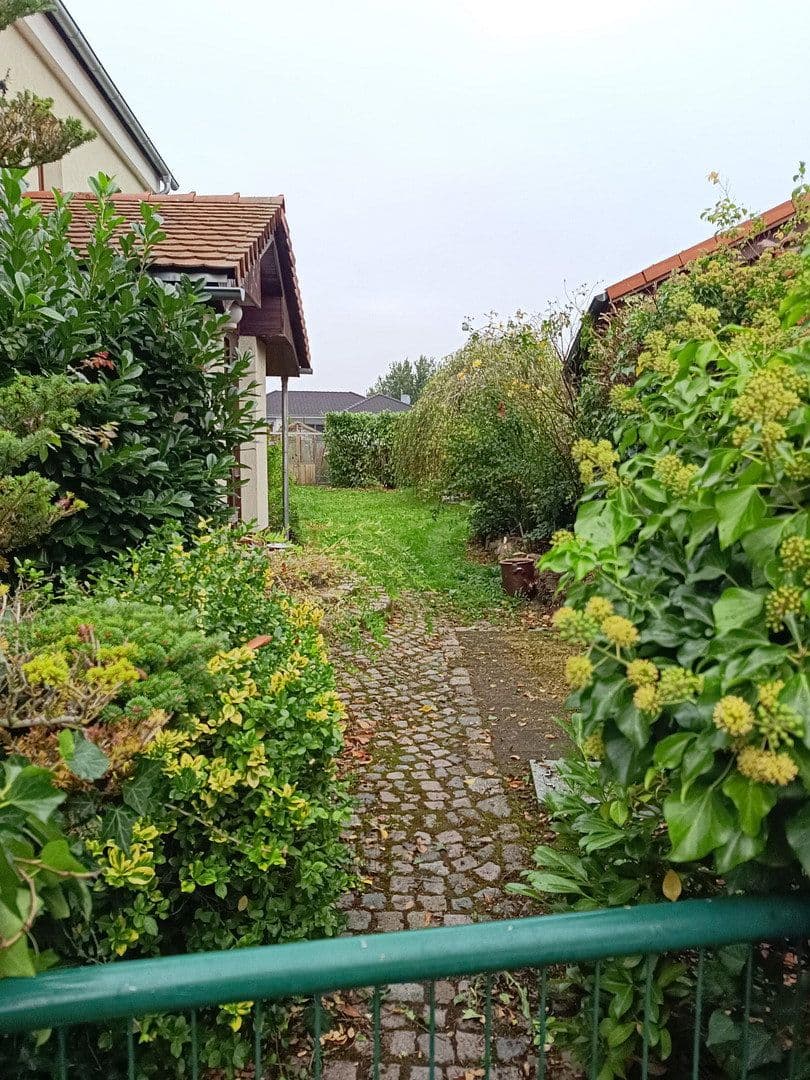 Predaj domu 152 m², pozemok 600 m², Kirchplatz 3, Markranstädt, Sasko Predaj domu 152 m², pozemok 600 m², Kirchplatz 3, Markranstädt, Sasko