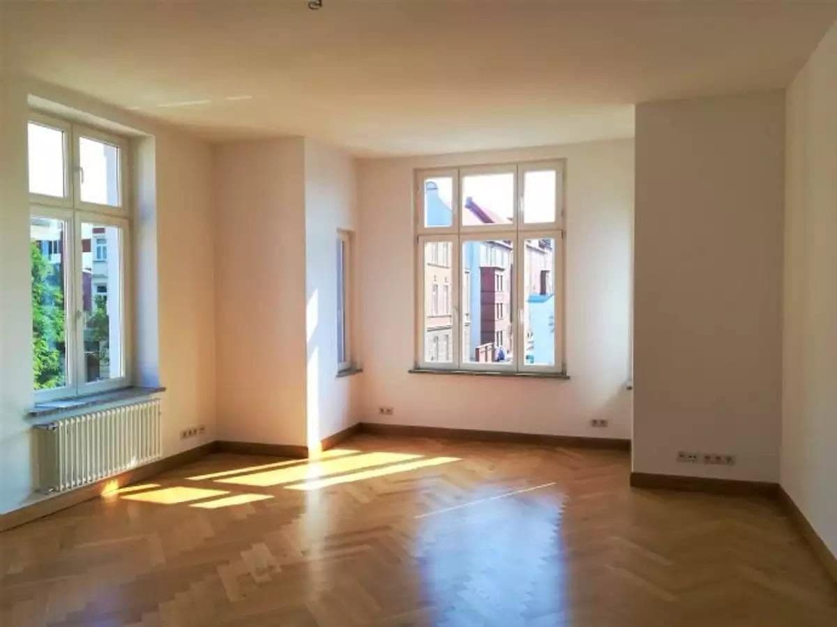 Prenájom bytu 1-izbový 32 m², Landreiterstraße, Schwerin, Meklenbursko-Predpomoransko Prenájom bytu 1-izbový 32 m², Landreiterstraße, Schwerin, Meklenbursko-Predpomoransko