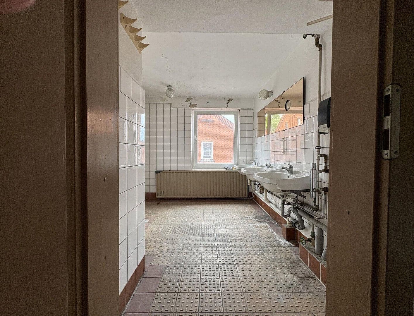 Prenájom nebytového priestoru 753 m², Siegfried-Berger-Straße 5, Berlin, Berlín Prenájom nebytového priestoru 753 m², Siegfried-Berger-Straße 5, Berlin, Berlín
