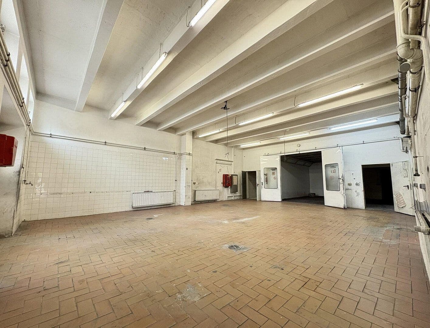 Prenájom nebytového priestoru 753 m², Siegfried-Berger-Straße 5, Berlin, Berlín Prenájom nebytového priestoru 753 m², Siegfried-Berger-Straße 5, Berlin, Berlín