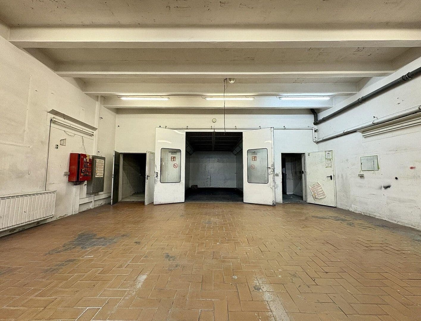 Prenájom nebytového priestoru 753 m², Siegfried-Berger-Straße 5, Berlin, Berlín Prenájom nebytového priestoru 753 m², Siegfried-Berger-Straße 5, Berlin, Berlín