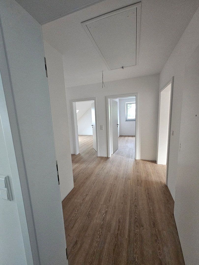 Prenájom bytu 3-izbový 72 m², Nürnberg, Bavorsko Prenájom bytu 3-izbový 72 m², Nürnberg, Bavorsko