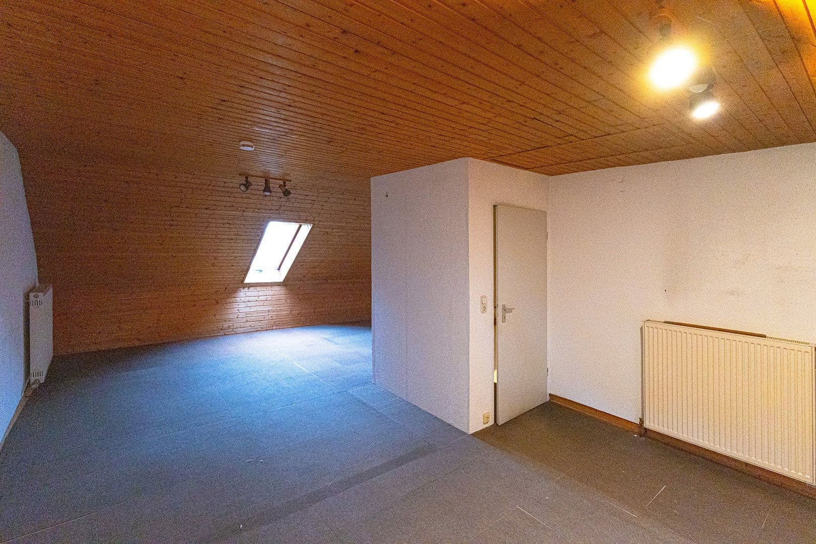 Predaj domu 112 m², pozemok 291 m², Ingolstadt, Bavorsko Predaj domu 112 m², pozemok 291 m², Ingolstadt, Bavorsko