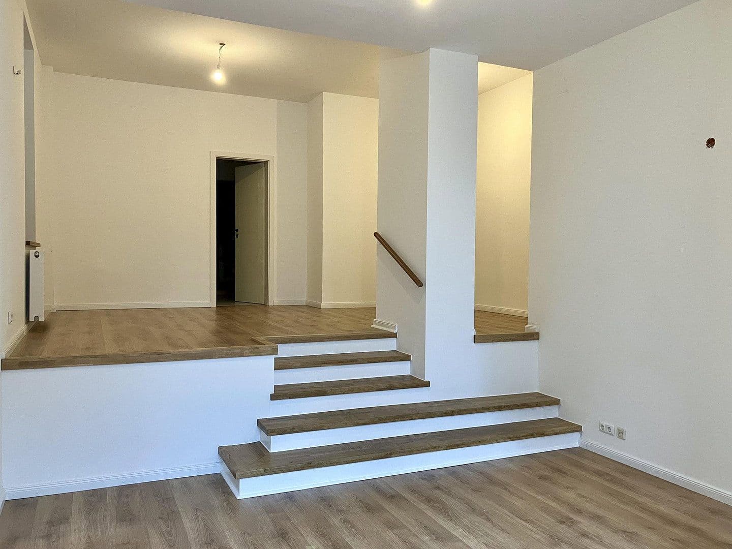 Prenájom nebytového priestoru 46 m², Brückstraße 15, Neustadt in Holstein, Šlezvicko-Holštajnsko Prenájom nebytového priestoru 46 m², Brückstraße 15, Neustadt in Holstein, Šlezvicko-Holštajnsko