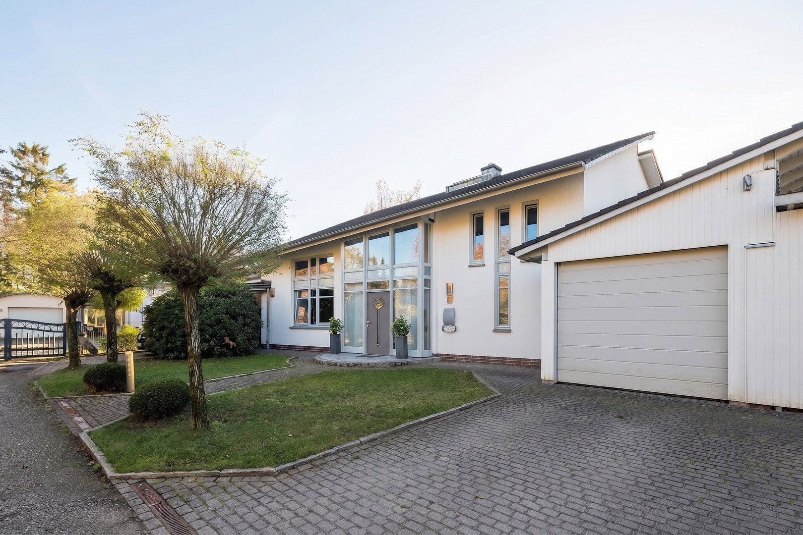 Predaj domu 270 m², pozemok 1.252 m², An den Birken 23 A, Jesteburg, Dolné Sasko Predaj domu 270 m², pozemok 1.252 m², An den Birken 23 A, Jesteburg, Dolné Sasko