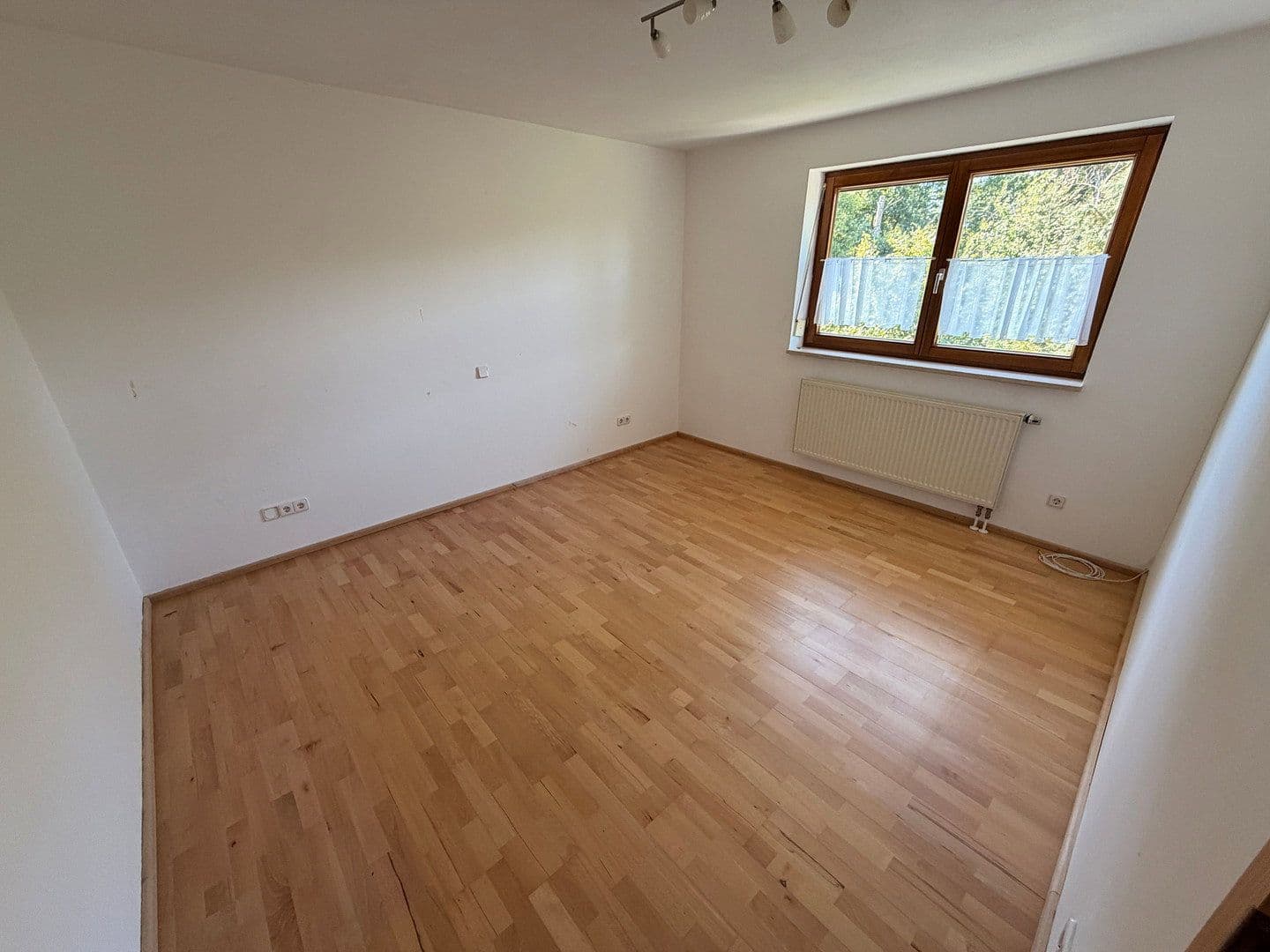 Predaj domu 198 m², pozemok 200 m², Oberstimm, Bavorsko Predaj domu 198 m², pozemok 200 m², Oberstimm, Bavorsko