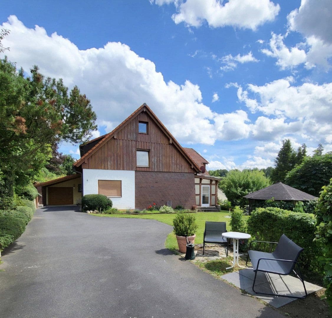 Predaj domu 221 m², pozemok 1.014 m², Pegnitz, Bavorsko Predaj domu 221 m², pozemok 1.014 m², Pegnitz, Bavorsko