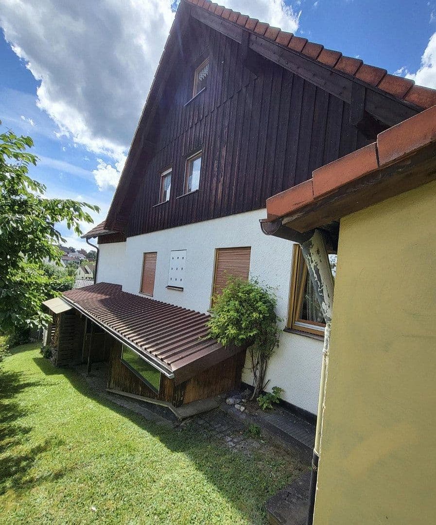 Predaj domu 221 m², pozemok 1.014 m², Pegnitz, Bavorsko Predaj domu 221 m², pozemok 1.014 m², Pegnitz, Bavorsko