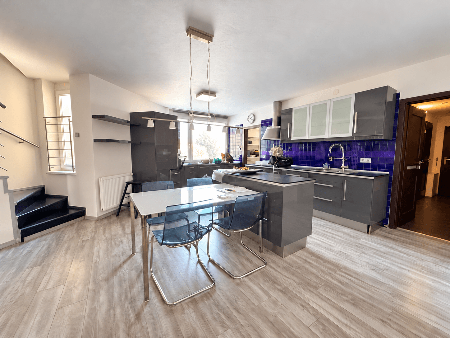 Prenájom bytu 5-izbový 138 m², Sluneční náměstí, Praha, Praha Prenájom bytu 5-izbový 138 m², Sluneční náměstí, Praha, Praha