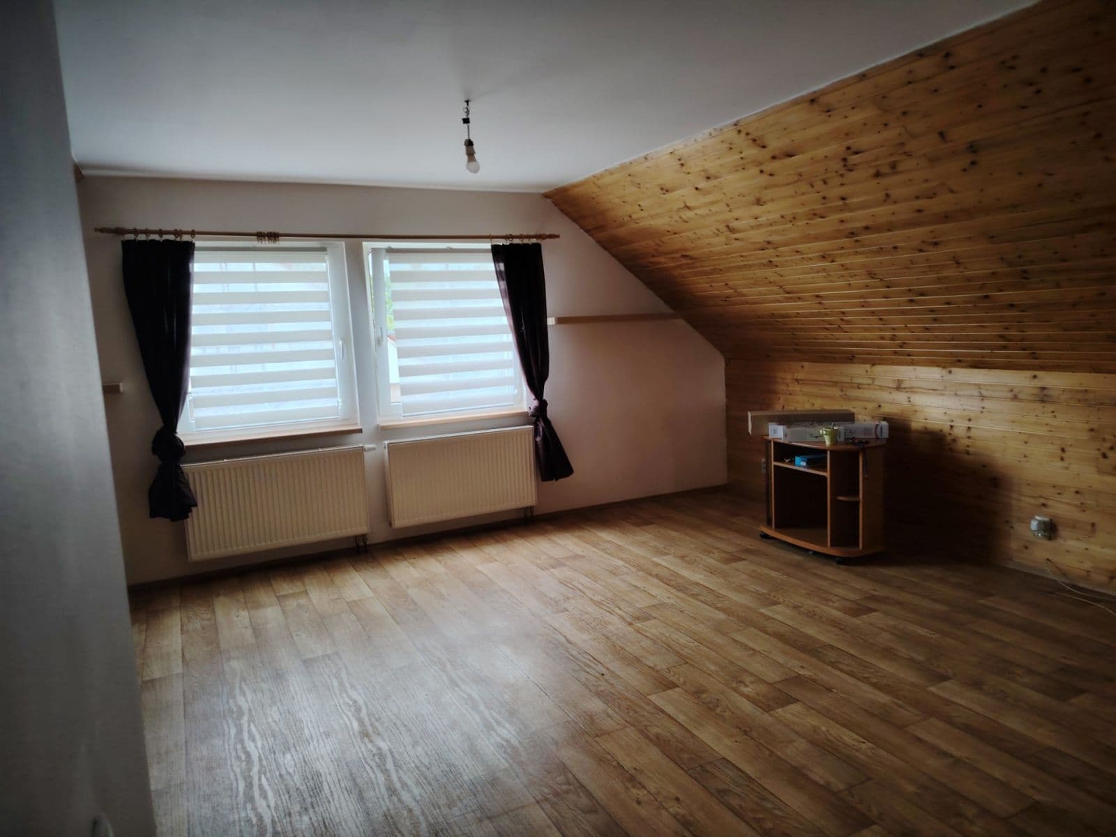 Prenájom bytu 2-izbový 85 m², Textilanská, Chrastava, Liberecký kraj Prenájom bytu 2-izbový 85 m², Textilanská, Chrastava, Liberecký kraj