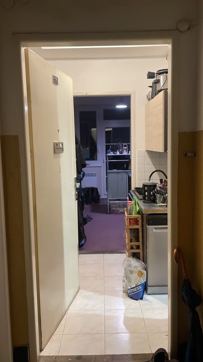 Prenájom bytu Garsoniéra 31 m², Žitná, Praha, Praha Prenájom bytu Garsoniéra 31 m², Žitná, Praha, Praha