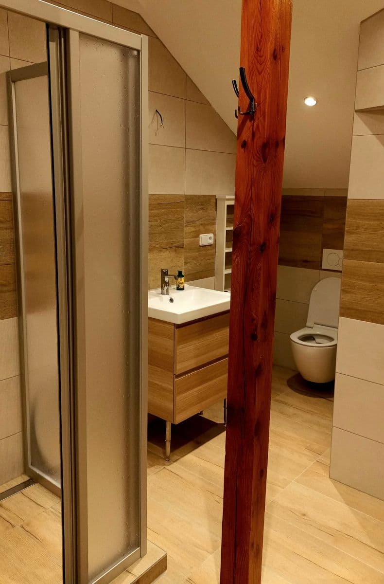 Prenájom bytu 2-izbový 60 m², Nenačovice, Středočeský kraj Prenájom bytu 2-izbový 60 m², Nenačovice, Středočeský kraj
