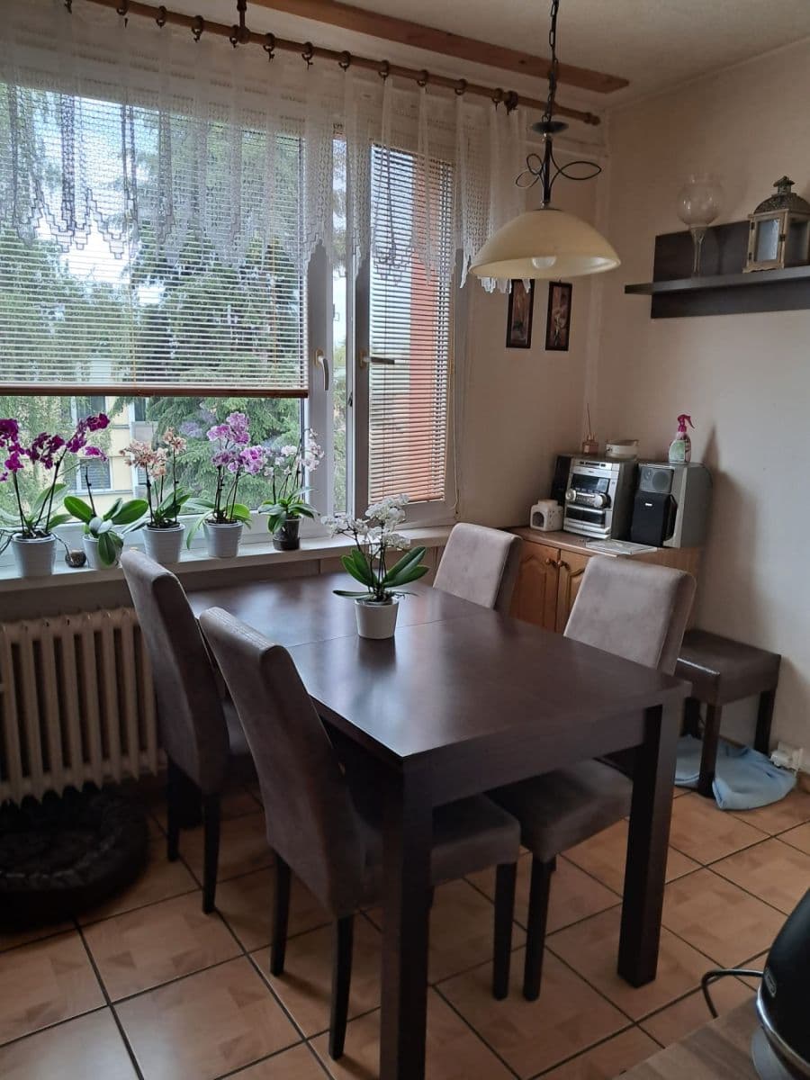Predaj bytu 3-izbový 68 m², Husova, Varnsdorf, Ústecký kraj Predaj bytu 3-izbový 68 m², Husova, Varnsdorf, Ústecký kraj
