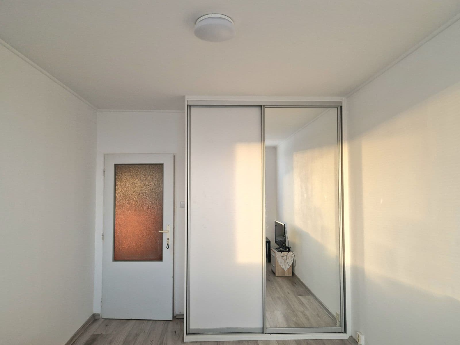 Predaj bytu 2-izbový 40 m², Makovského, Praha, Praha Predaj bytu 2-izbový 40 m², Makovského, Praha, Praha