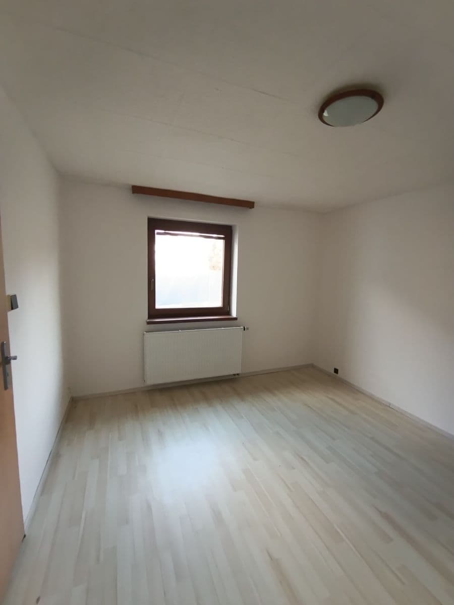 Prenájom bytu 2-izbový 51 m², Revoluční, Nýřany, Plzeňský kraj Prenájom bytu 2-izbový 51 m², Revoluční, Nýřany, Plzeňský kraj