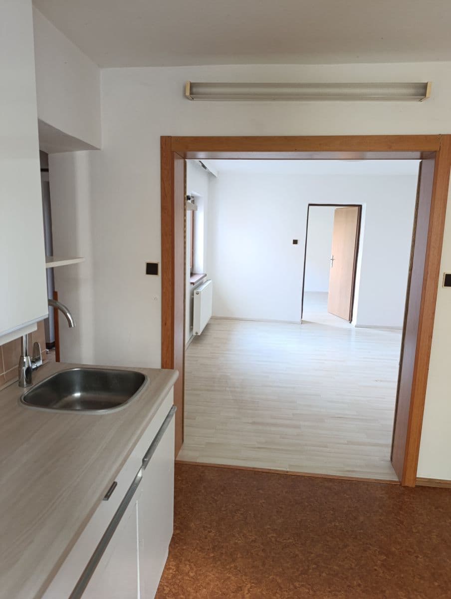 Prenájom bytu 2-izbový 51 m², Revoluční, Nýřany, Plzeňský kraj Prenájom bytu 2-izbový 51 m², Revoluční, Nýřany, Plzeňský kraj