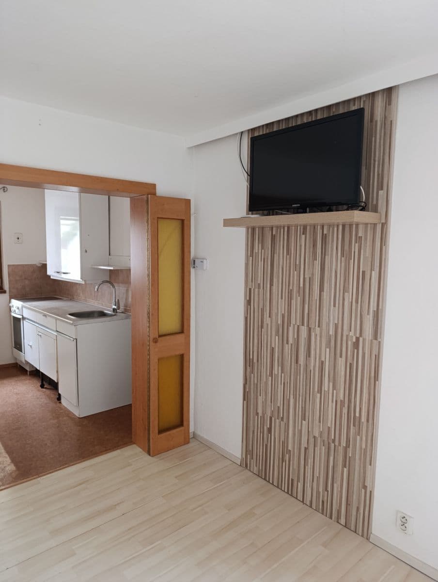 Prenájom bytu 2-izbový 51 m², Revoluční, Nýřany, Plzeňský kraj Prenájom bytu 2-izbový 51 m², Revoluční, Nýřany, Plzeňský kraj