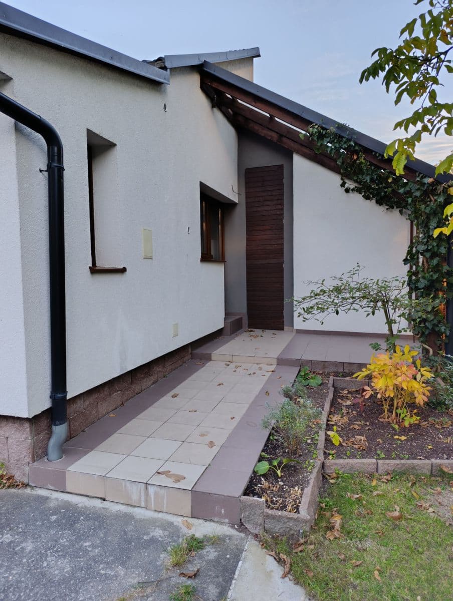 Prenájom bytu 2-izbový 51 m², Revoluční, Nýřany, Plzeňský kraj Prenájom bytu 2-izbový 51 m², Revoluční, Nýřany, Plzeňský kraj