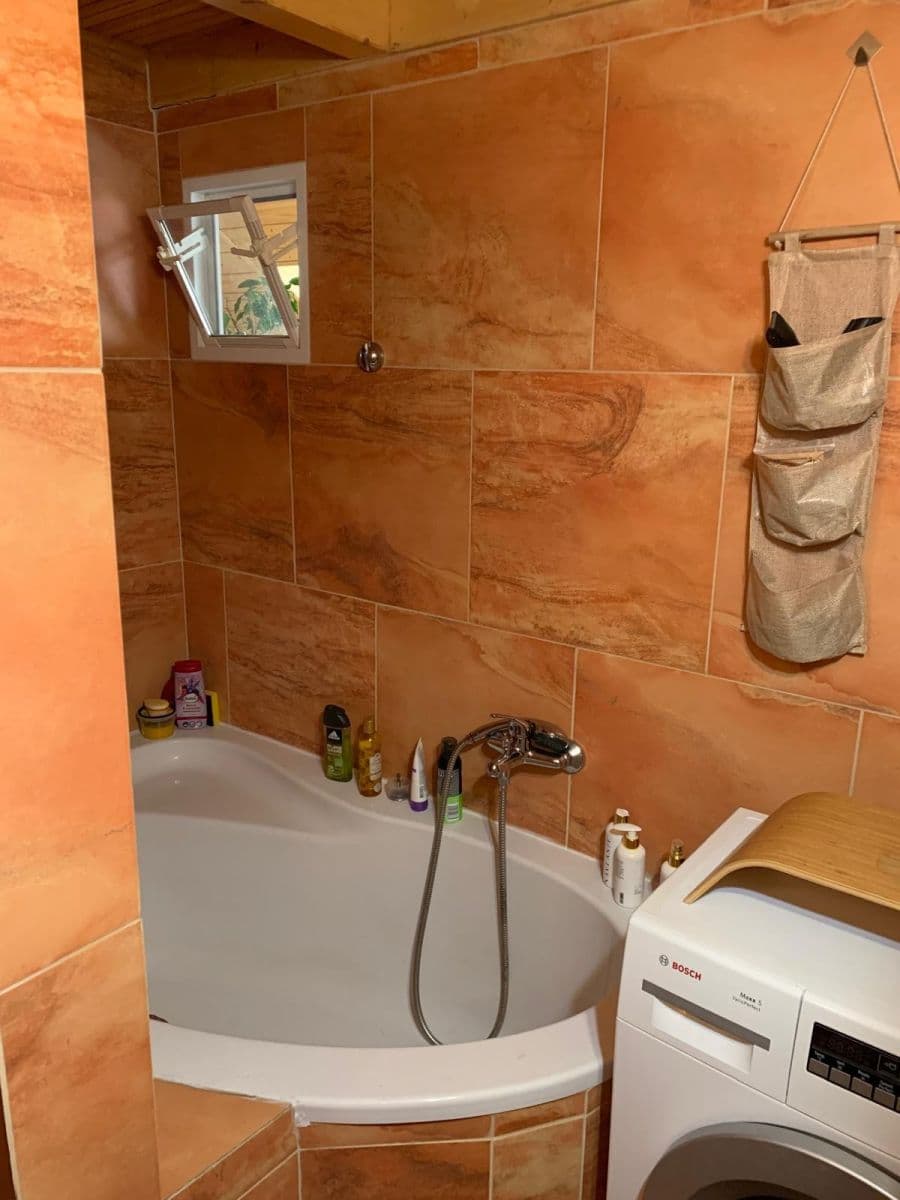 Predaj nebytového priestoru 38 m², Plzeňská, Praha, Praha Predaj nebytového priestoru 38 m², Plzeňská, Praha, Praha