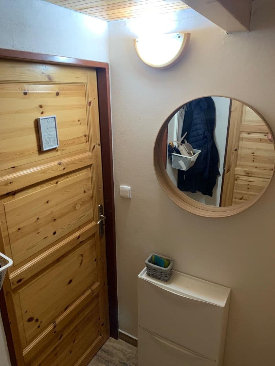 Predaj nebytového priestoru 38 m², Plzeňská, Praha, Praha Predaj nebytového priestoru 38 m², Plzeňská, Praha, Praha
