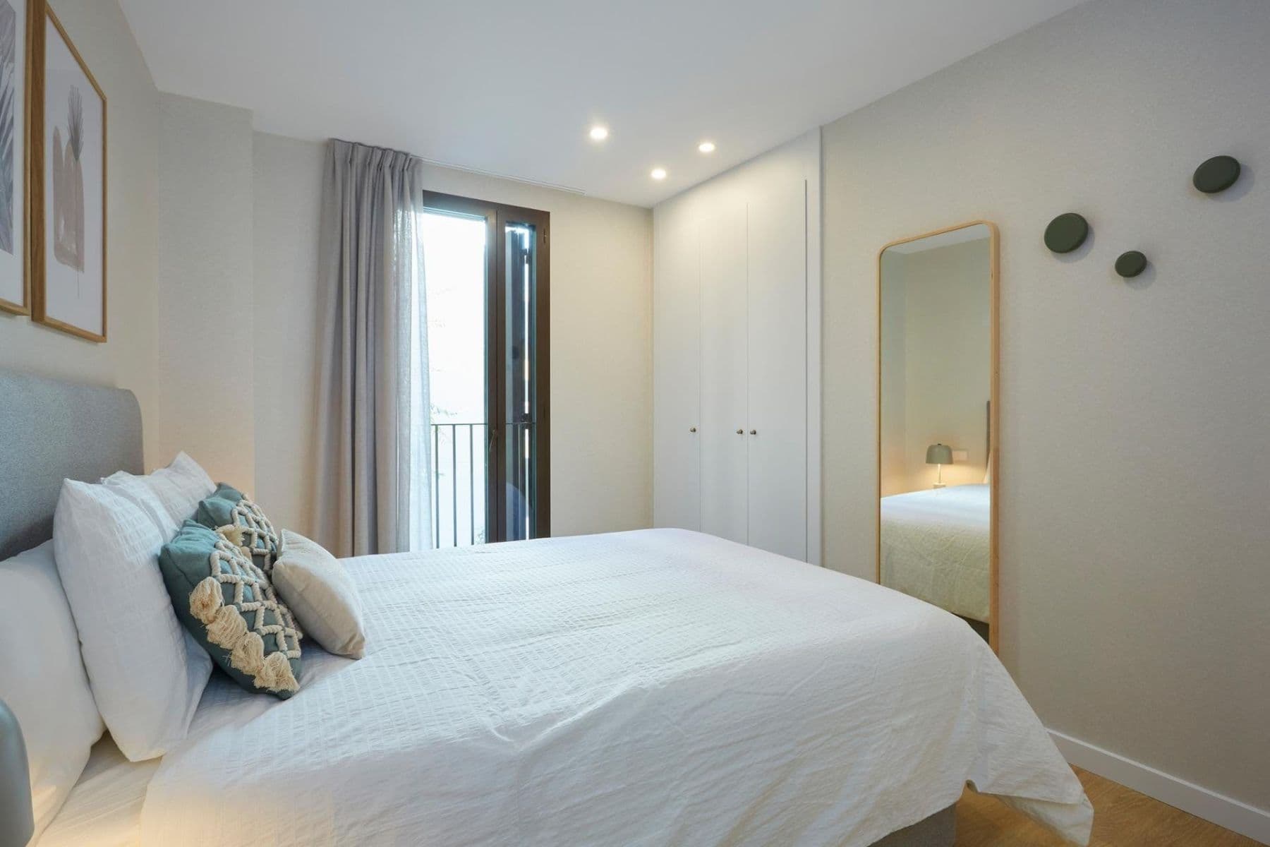 Prenájom bytu 2-izbový 80 m², Pitterova, Praha, Praha Prenájom bytu 2-izbový 80 m², Pitterova, Praha, Praha