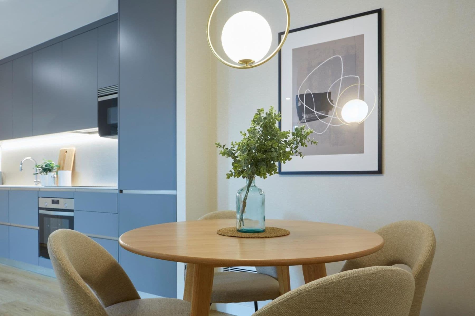 Prenájom bytu 2-izbový 80 m², Pitterova, Praha, Praha Prenájom bytu 2-izbový 80 m², Pitterova, Praha, Praha