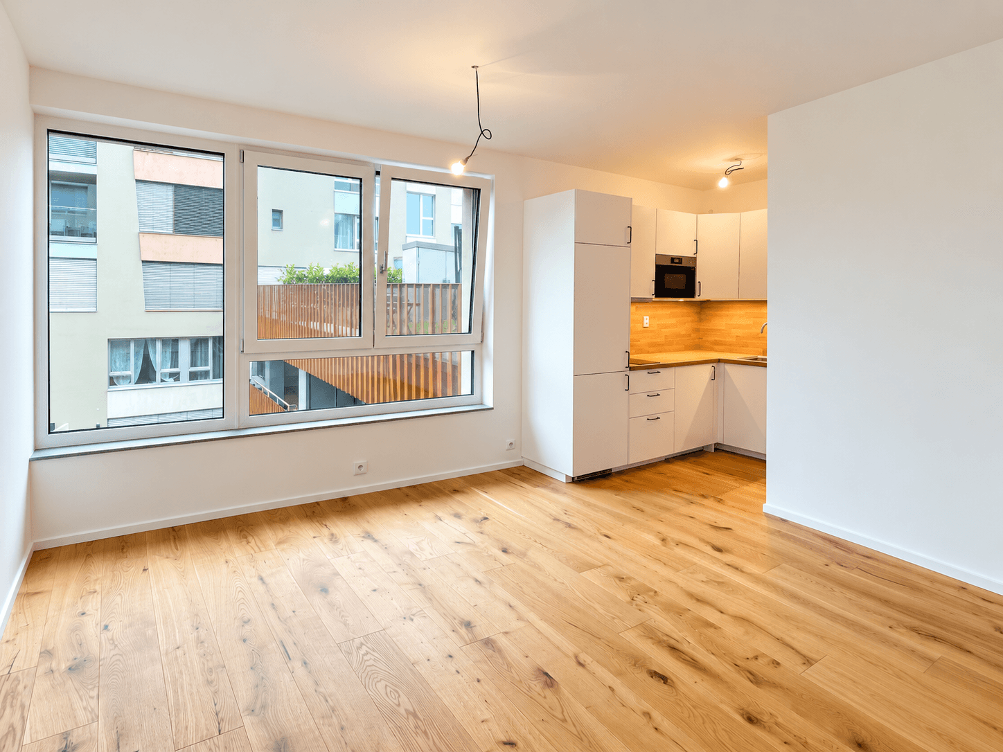 Prenájom bytu 1-izbový 30 m², U Komína, Praha, Praha Prenájom bytu 1-izbový 30 m², U Komína, Praha, Praha