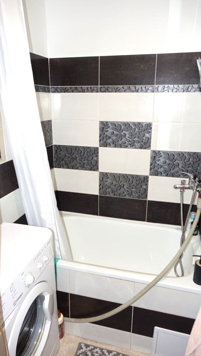 Predaj bytu 2-izbový 39 m², Zálesí, Praha, Praha Predaj bytu 2-izbový 39 m², Zálesí, Praha, Praha