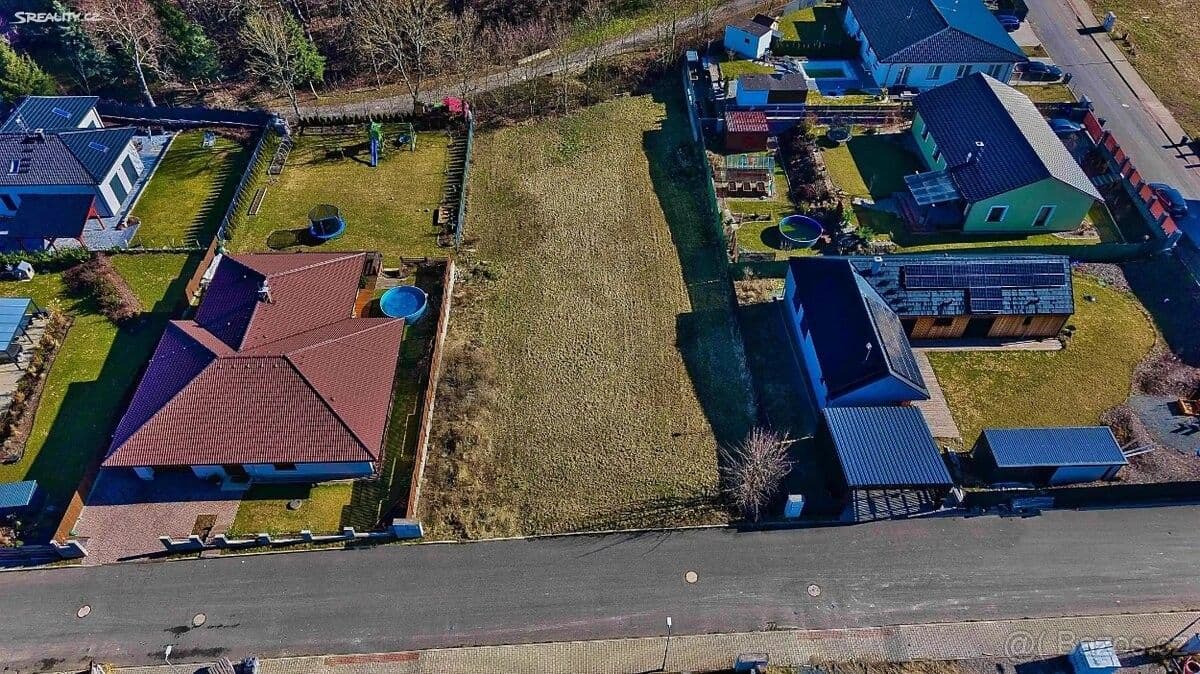 Predaj pozemku 1.294 m², Žižice, Středočeský kraj Predaj pozemku 1.294 m², Žižice, Středočeský kraj