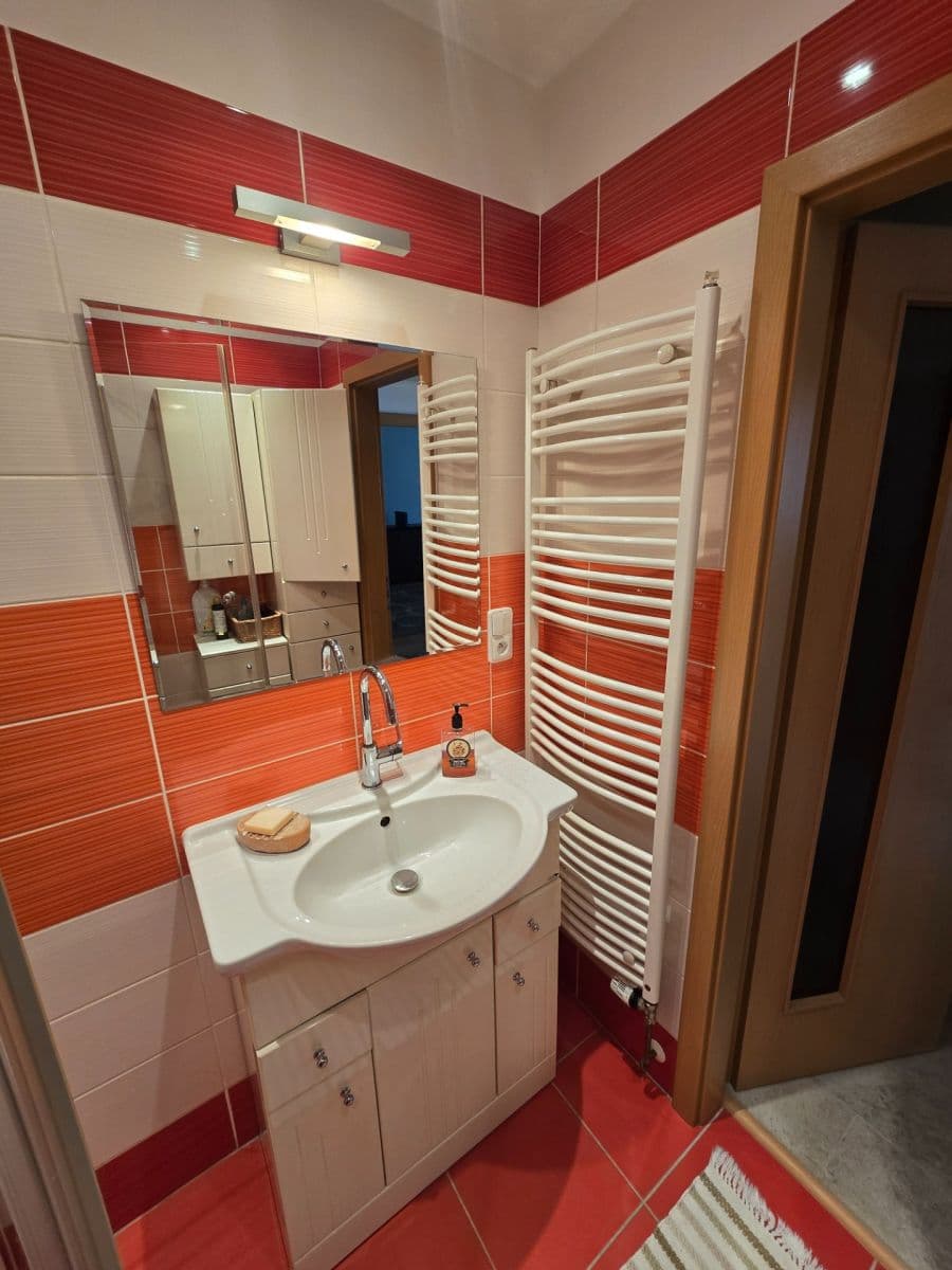 Prenájom bytu 2-izbový 64 m², Kárníkova, Brno, Jihomoravský kraj Prenájom bytu 2-izbový 64 m², Kárníkova, Brno, Jihomoravský kraj