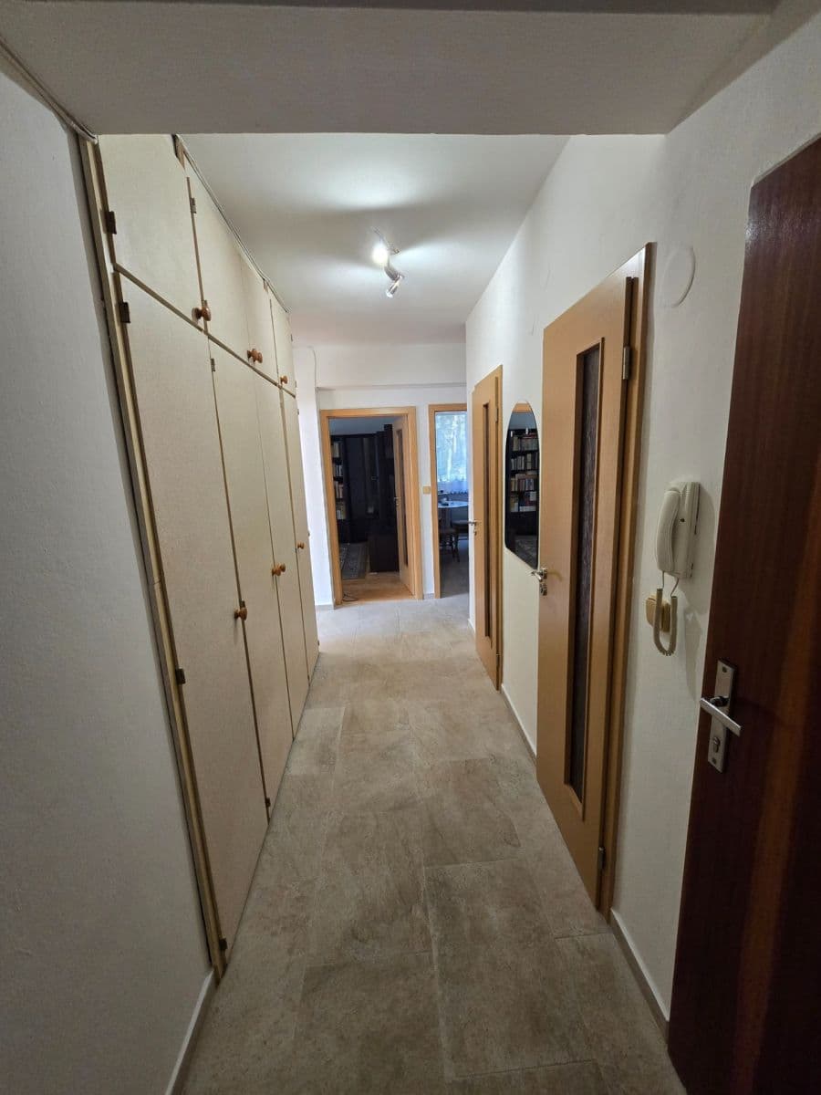 Prenájom bytu 2-izbový 64 m², Kárníkova, Brno, Jihomoravský kraj Prenájom bytu 2-izbový 64 m², Kárníkova, Brno, Jihomoravský kraj