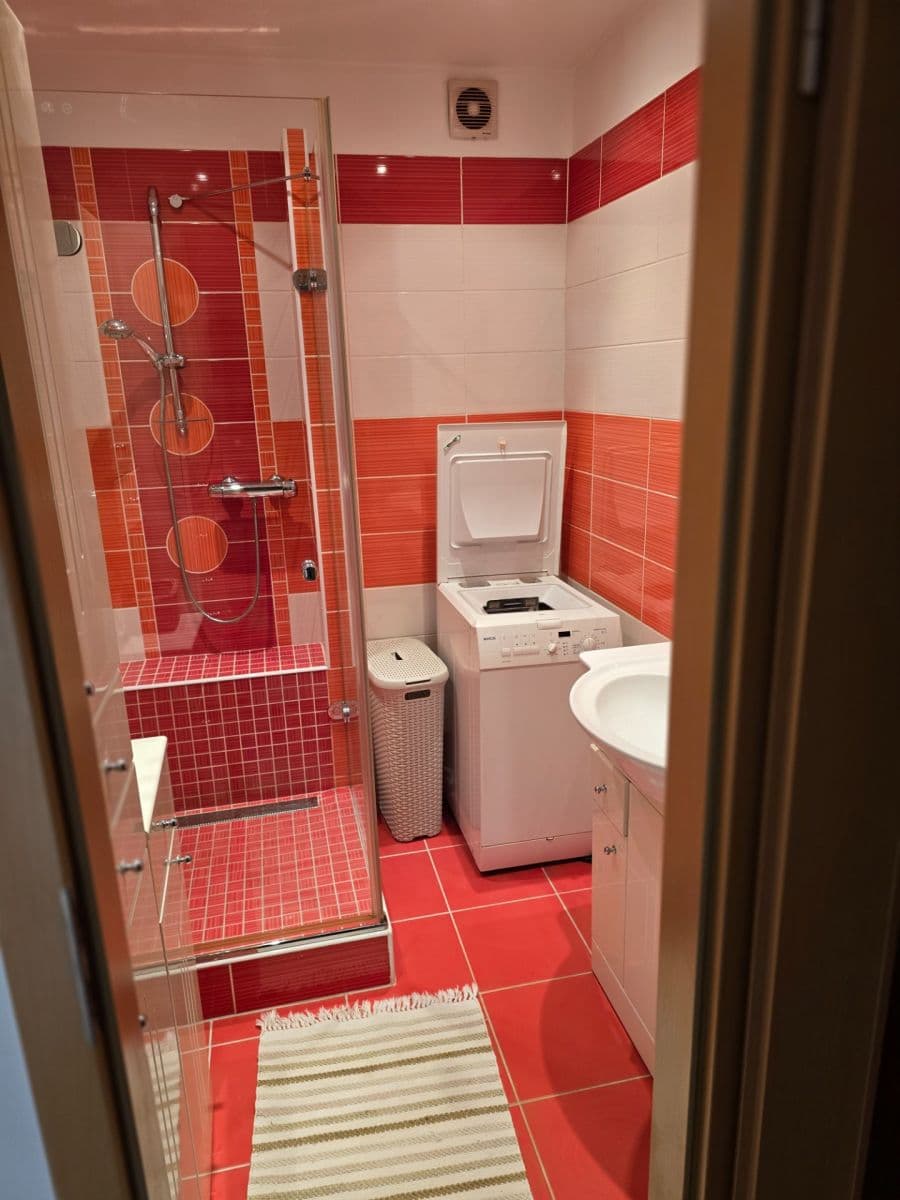 Prenájom bytu 2-izbový 64 m², Kárníkova, Brno, Jihomoravský kraj Prenájom bytu 2-izbový 64 m², Kárníkova, Brno, Jihomoravský kraj