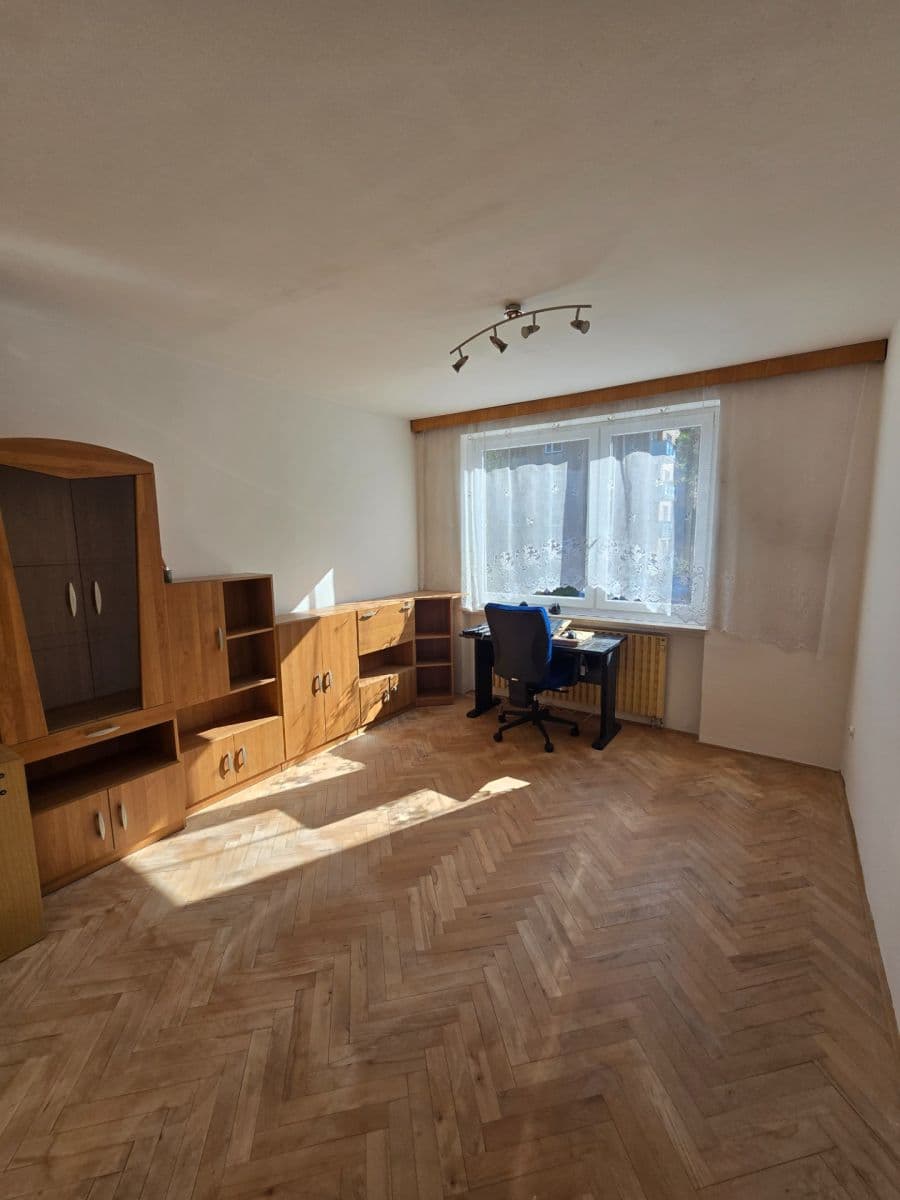Prenájom bytu 2-izbový 64 m², Kárníkova, Brno, Jihomoravský kraj Prenájom bytu 2-izbový 64 m², Kárníkova, Brno, Jihomoravský kraj