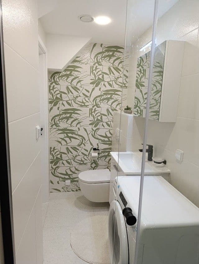 Prenájom bytu 1-izbový 16 m², Benátská, Praha, Praha Prenájom bytu 1-izbový 16 m², Benátská, Praha, Praha